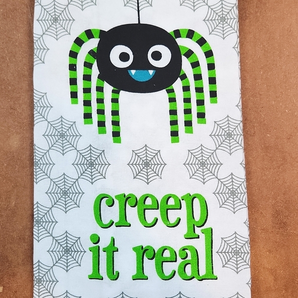 Crocheted Top Hanging Kitchen Flour Sack Halloween Towel - Picture 2 of 4